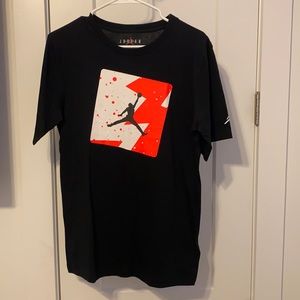 Youth boys Jordan tshirt size xL